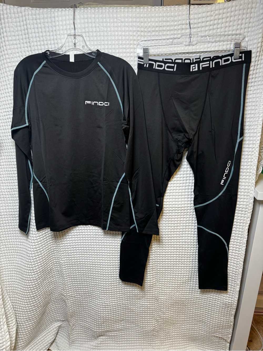 FINDCI Men’s Contrast Stitch Compression Set, Matching Pants & Shirt Set